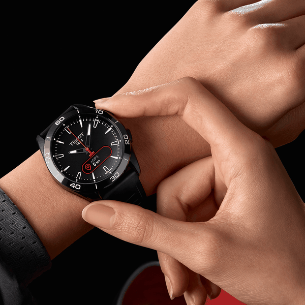 Tissot T-Touch Connect Sport titánium fekete szilikonszíjas solar hybrid okosóra T1534204705104