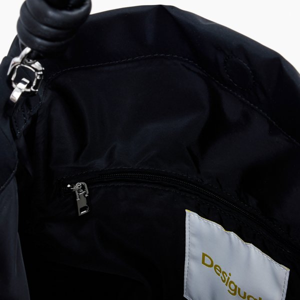 Desigual Priori Loverty 3.0 fekete táska 24WAXY05