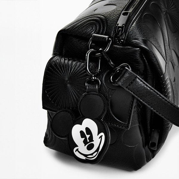 Desigual All Mickey Habana fekete táska 24WAXP27