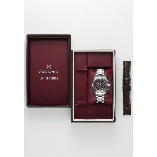 Seiko Prospex Speedtimer European Exclusive in Factory red solar férfi karóra SSC953P1