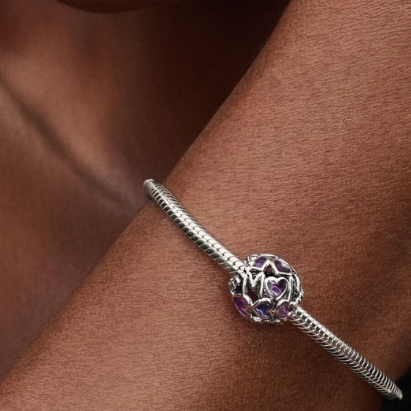 Pandora ékszer Áttört szívek és Anya ezüst charm 793772C01