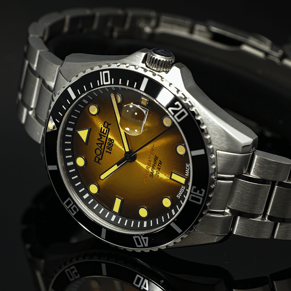 Roamer Pro Diver 200 arany számlapos férfi óra 969845419520