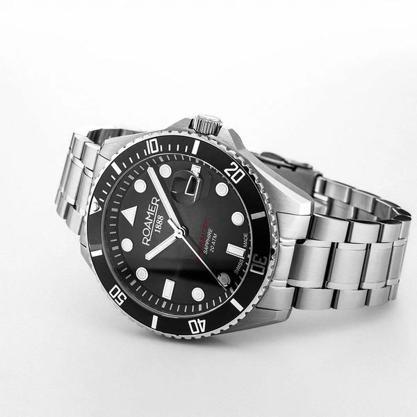 Roamer Pro Diver 200 fekete számlapos férfi óra 969845418520