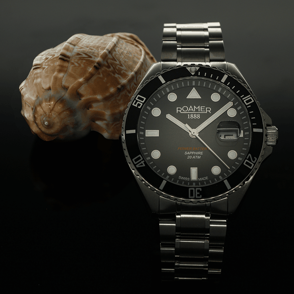 Roamer Pro Diver 200 fekete számlapos férfi óra 969845418520