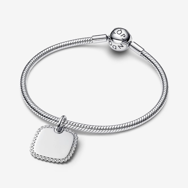 Pandora ékszer  Gravírozható négyzet alakú ezüst medál cirkóniával 394009C01