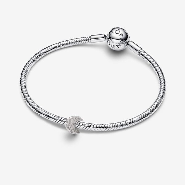 Pandora ékszer Texturált hold ezüst mini charm 794054C00