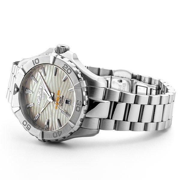 Roamer Deep Sea 200 Lady gyöngyház számlapos női óra 860844412020