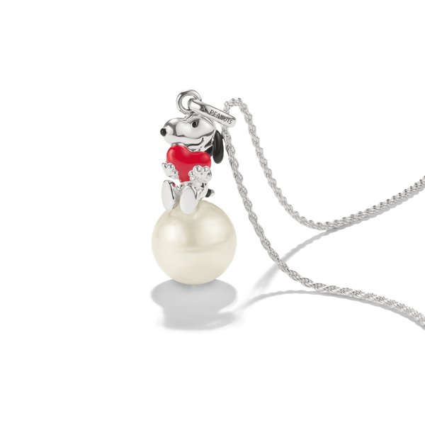 Thomas Sabo Snoopy szívvel ezüst medál hógömbön PE991-664-14