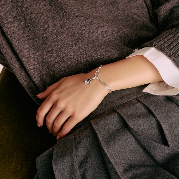 Thomas Sabo Wednesday fekete pók ezüst charm 2230-167-7