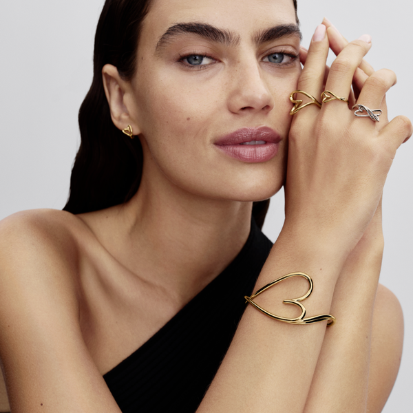 Pandora ékszer Organikus formájú kis szív ezüst gyűrű 