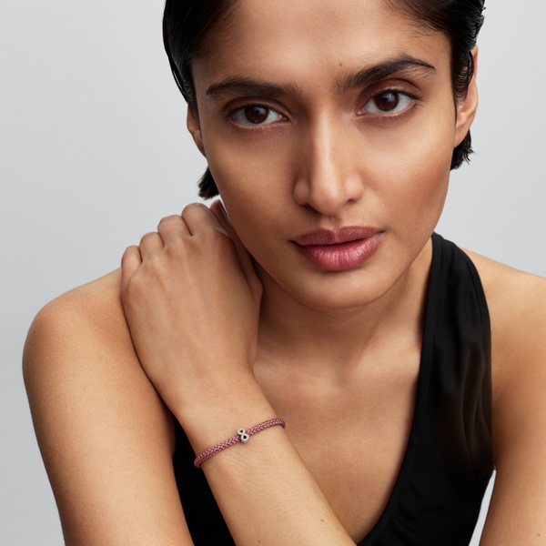 Pandora ékszer Texturált végtelen jel ezüst mini charm 794523C00