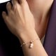 Swarovski Kislány rozé charm 5468570