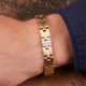 Tommy Hilfiger Arany színű lapos férfi karkötő 2790298