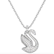 Swarovski Ikonikus swarovski kristály hattyú medál ezüst színű láncon 5647872