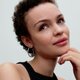 Pandora ékszer Organikus formájú nyitott ezüst karika fülbevaló 293299C00