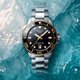 Tissot Seastar 1000 fekete számlapos quartz karóra T1202102105100