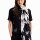 Desigual Ai flowers fekete fehér sál 24WAWA08