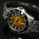 Roamer Pro Diver 200 arany számlapos férfi óra 969845419520