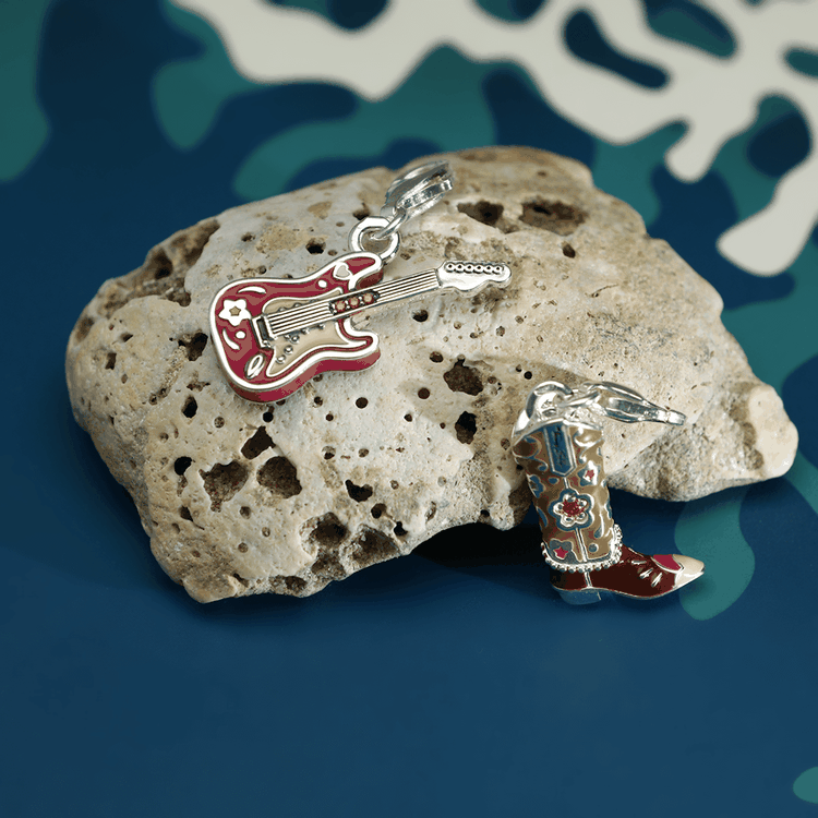 Thomas Sabo Elektromos gitár és Cowboy csizma ezüst charmok