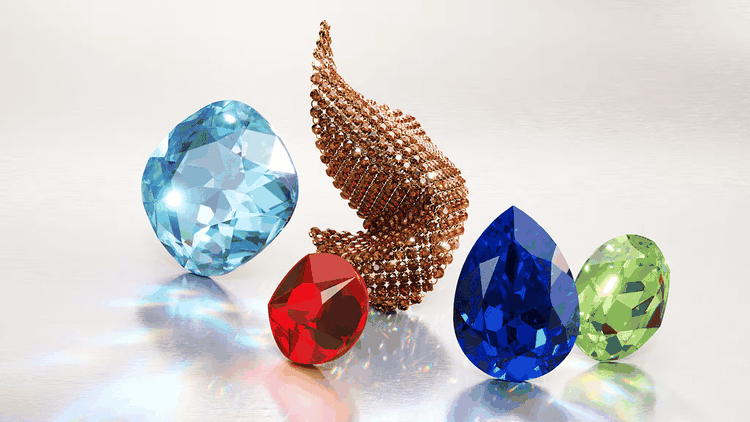 Különböző színű és formájú Swarovski kövek