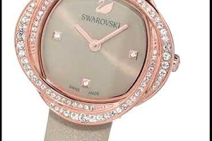 Swarovski női óra