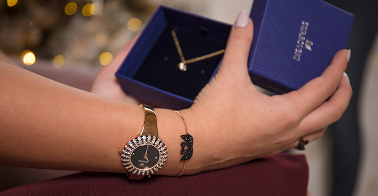 Swarovski ajándék óra