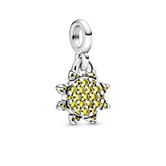 Pandora Me charm nap