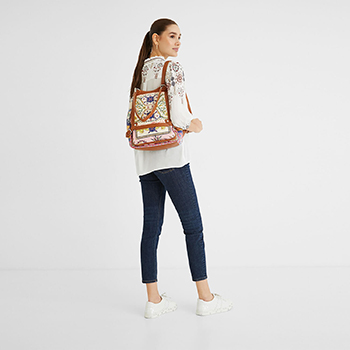 Desigual 2021 Pink boho bibury mintás hátizsák