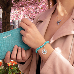 Thomas Sabo Iránytű ezüst charm cirkóniával türkizzel