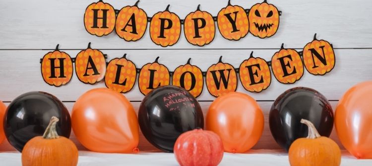 Boldog Halloweent Divatékszerbolt