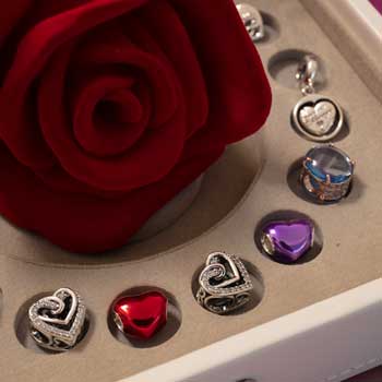 Pandora charmok Stackers dobozban 