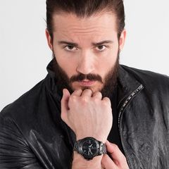 Thomas Sabo Fekete fémszíjas férfi óra koponyával