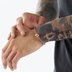 Thomas Sabo Szürke bőr karkötő kéttónusú családfa medállalThomas Sabo Szürke bőr karkötő kéttónusú családfa medállal Thomas Sabo Szürke bőr karkötő kéttónusú családfa medállal