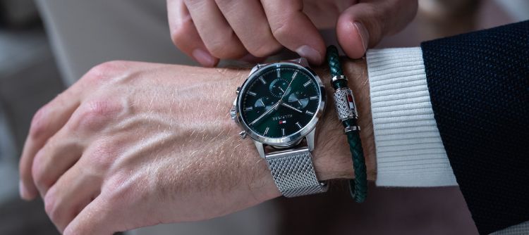 Tommy Hilfiger Zöld fonott bőr karkötő