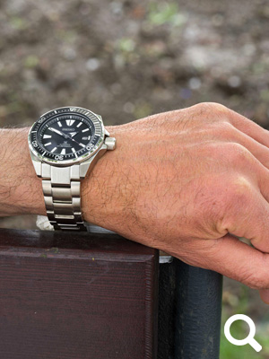 Seiko Prospex Samurai fémszíjas férfi óra