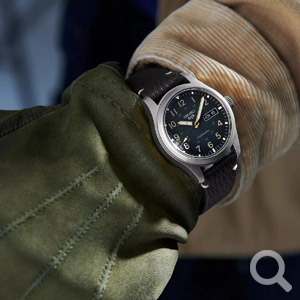 Seiko 5 Sports Specialist Style fekete bőrszíjas férfi óra