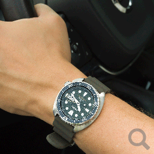 Seiko Prospex King Turtle szilikonszíjas férfi karóra