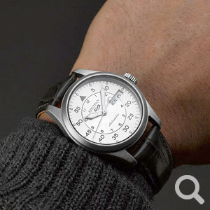 Seiko 5 Sports 'Champagne Flieger' Suit Style férfi karóra