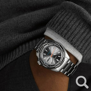 Seiko The 'New Rally Diver' 5 Sports Retro Colour Collection karóra