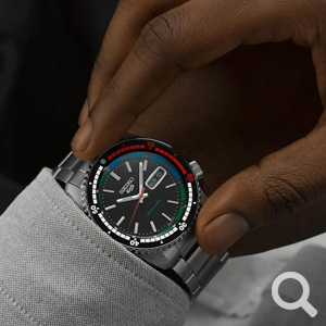 Seiko The 'New Regatta Timer' 5 Sports Retro Colour Collection karóra