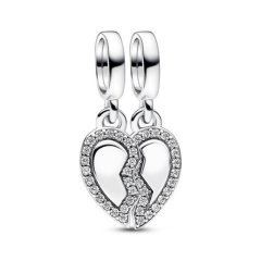 Pandora ékszer Barátok osztható függő szív ezüst charm 