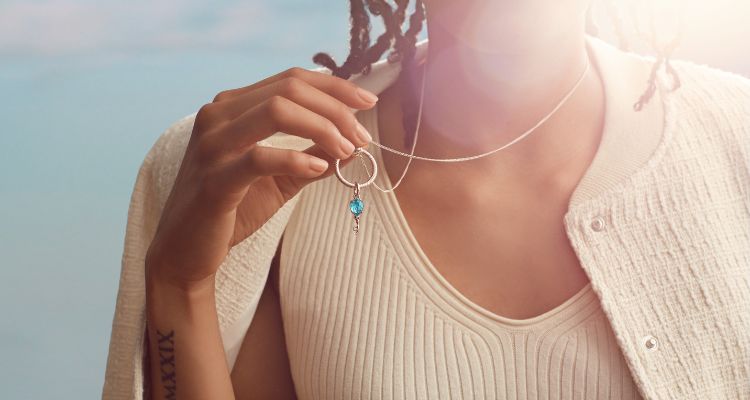 Pandora ékszer Kék muránói üveg hőlégballon Unicef charm