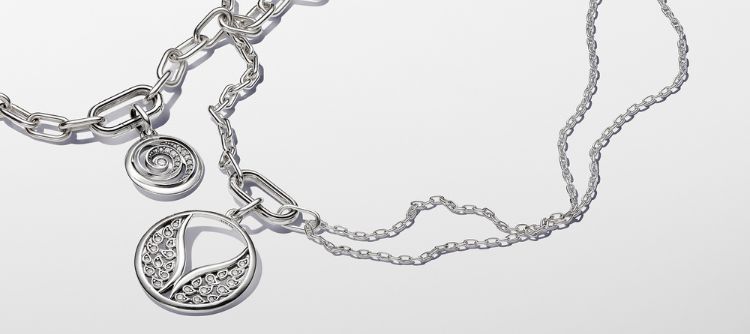 Pandora Me szárny charm