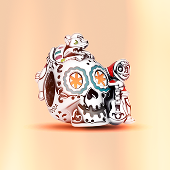 Pandora színes koponya charm
