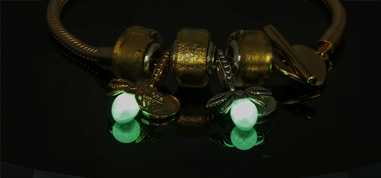 Pandora szentjánosbogár charm