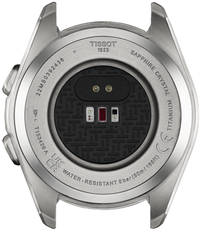 Tissot T-Touch Connect Sport hátlap és usb töltés