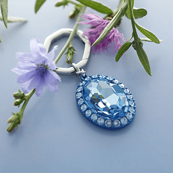Swarovski kék köves kulcstartó