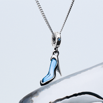 Pandora Disney Hamupipőke üvegcipője charm