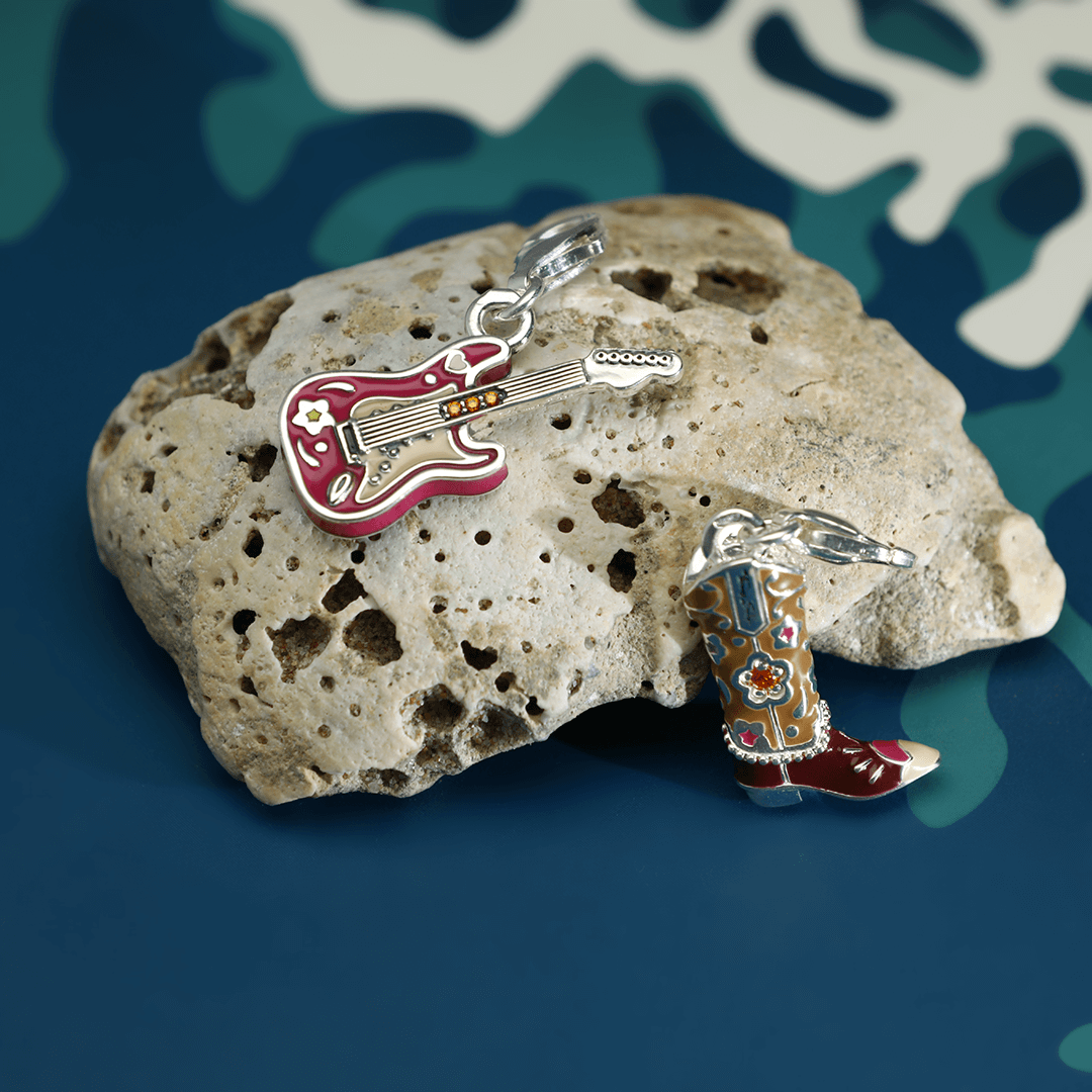 Thomas Sabo Elektromos gitár és Cowboy csizma ezüst charmok