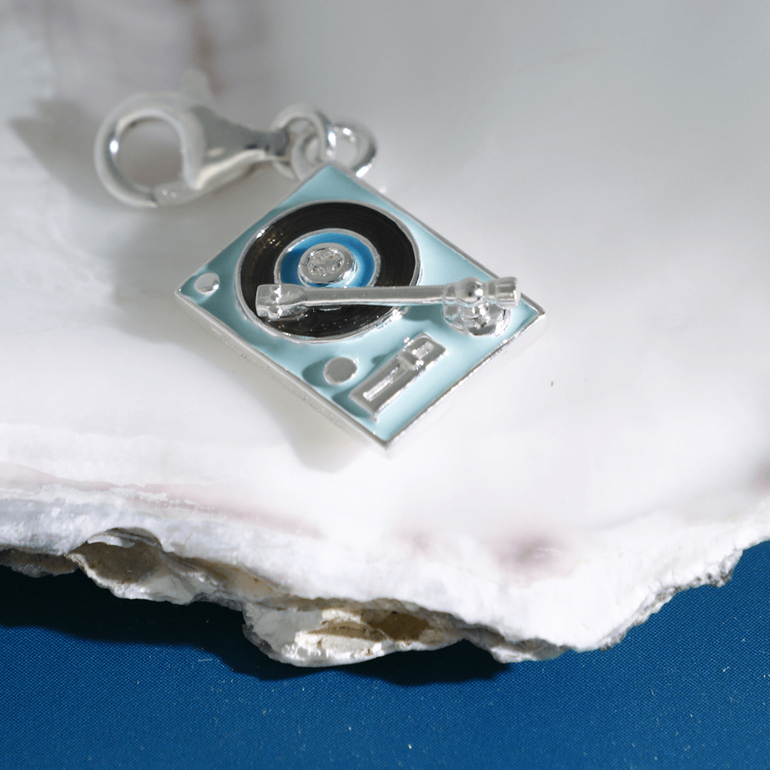 Thomas Sabo Kék lemezjátszó charm